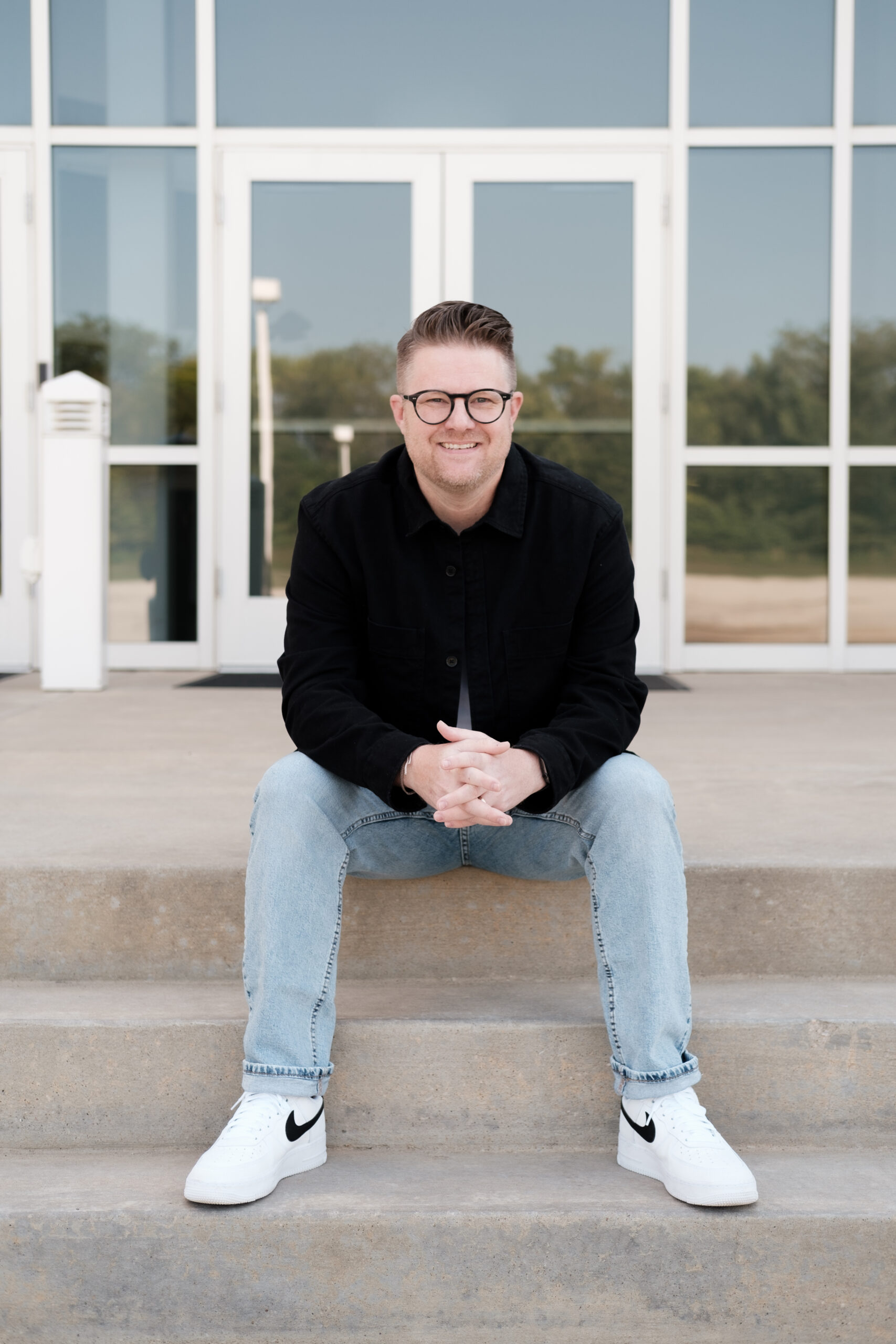 Image of Pastor Greg Hartmann